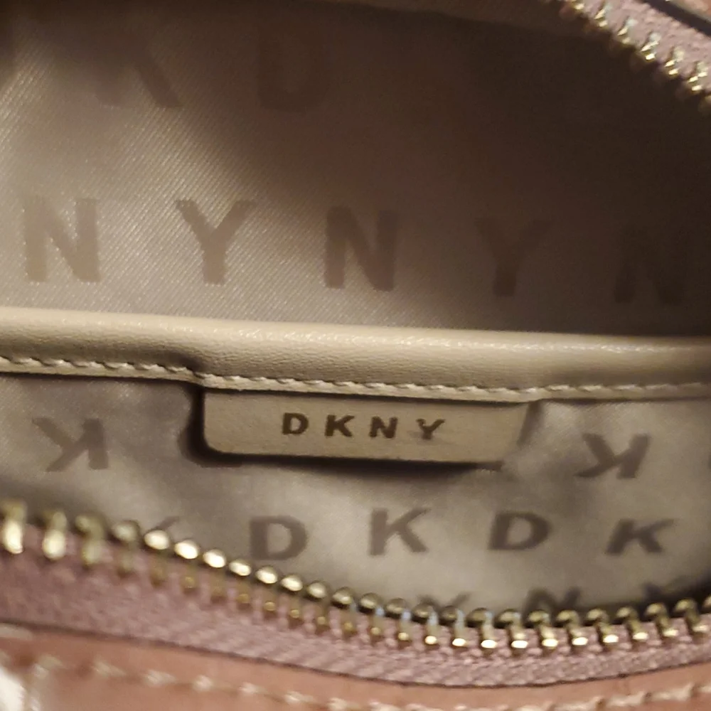 DKNY Shoulder Purse - Picture 3 of 3
